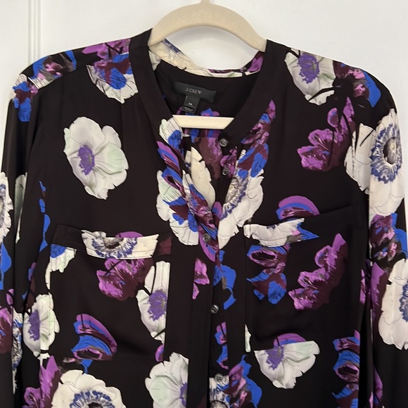 J.Crew Size 14 Silk Blend Button Down Moody Floral Blouse. - Picture 5 of 5